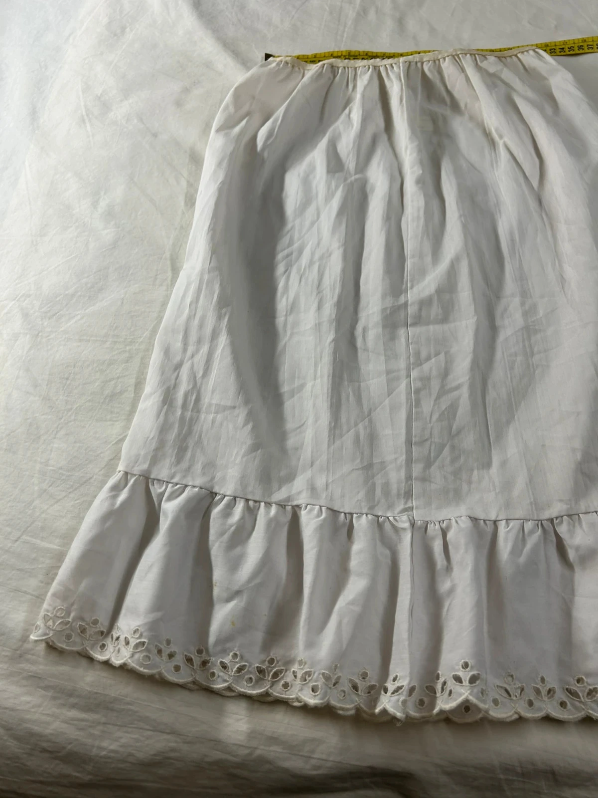 Lange witte kanten rok van Miss Helen Paris vintage Y2K retro stijl maat 38 – photo 3